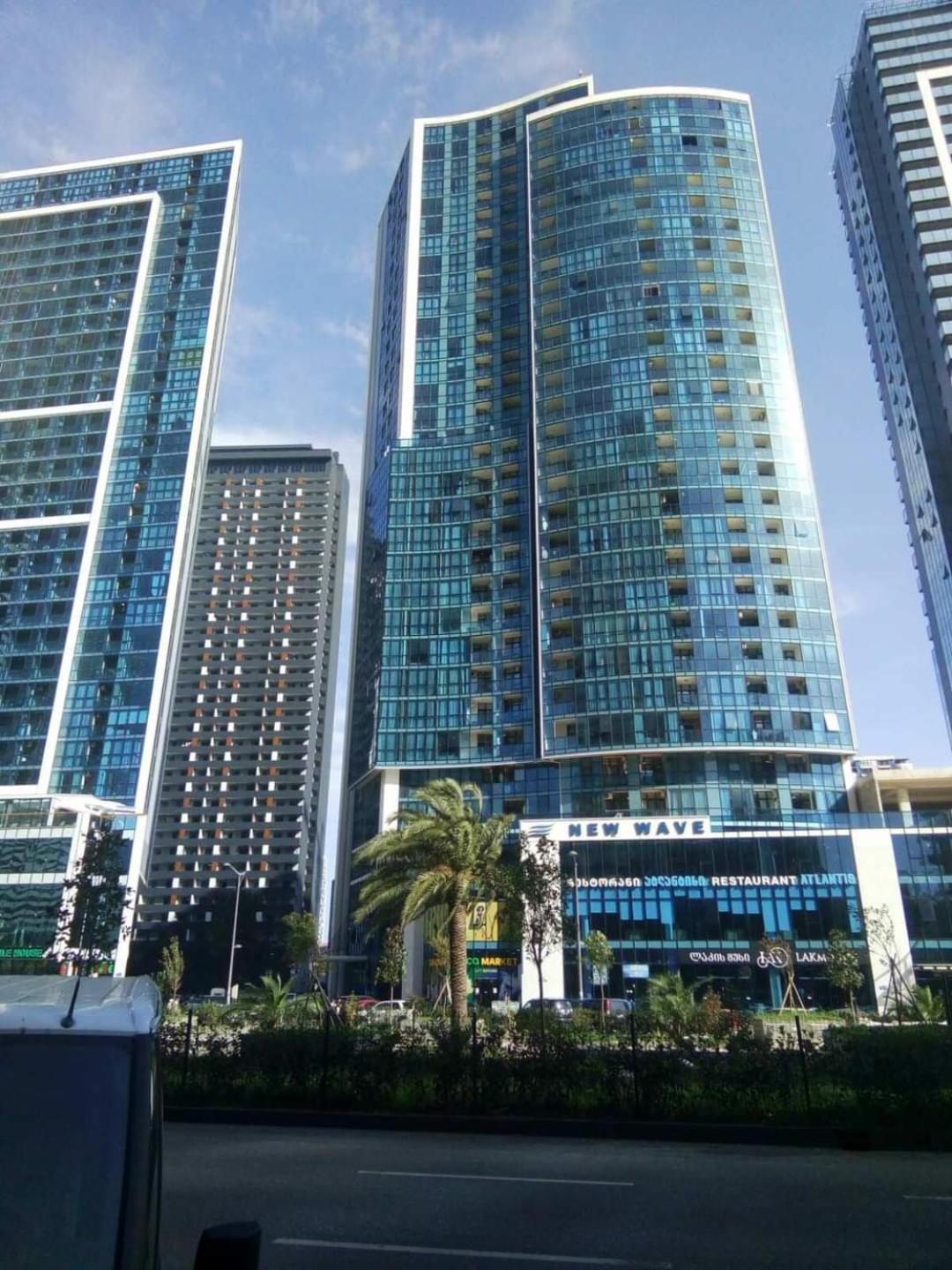 Appartamento New Wave 1 Batumi Esterno foto